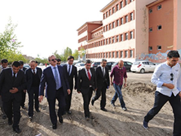 Van'a Milyonluk Spor Salonu 
