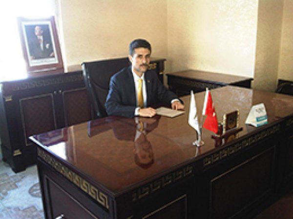 'Yeni Anayasa Son Derece Elzemdir'