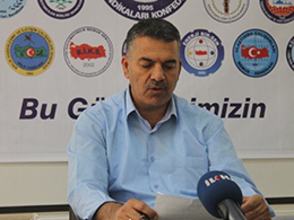 '19 Mayıs Törenleri Gençleri Yozlaştırıyor'