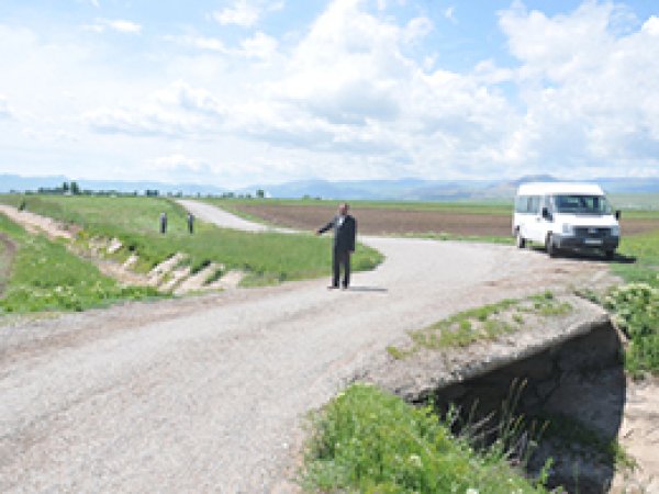 Bu Köprünün Adı: Kaza Köprüsü