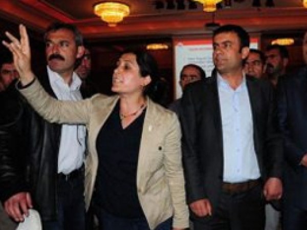 BDP'liler 'Terör' Kelimesini Hazmedemedi