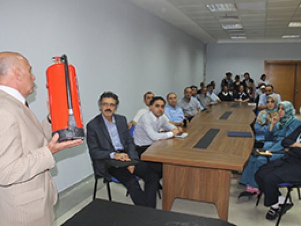 Van Bölge Hastanesinde Yangın Semineri