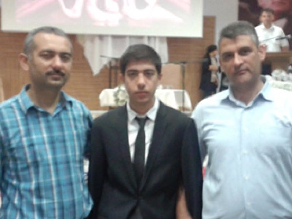 Ezan Yarışmasında Batmanlı Öğrenci 4. Oldu