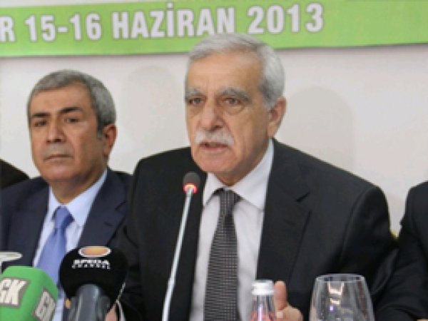 Ahmet Türk'ten 'Dindar Kürd' Vurgusu