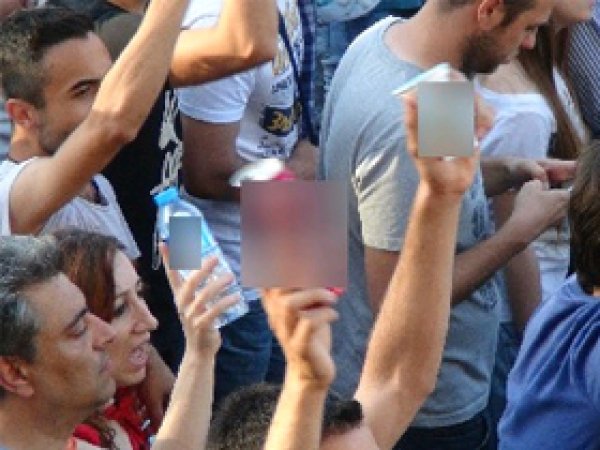 Bursa'da İçki Festivali Gibi Eylem