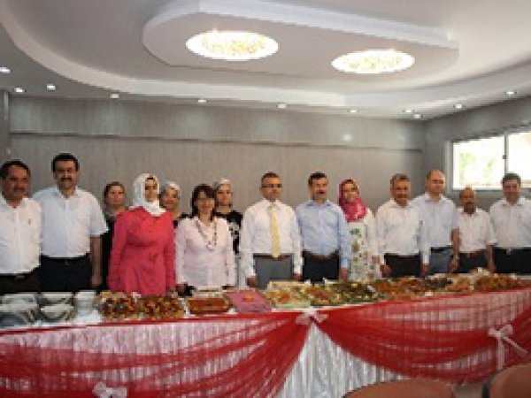 Yüksekova'dan Tarsus'a Kardeş Aile Destek Merkezi