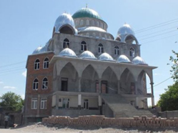 Bismil'in En Büyük Camisi Yardım Bekliyor