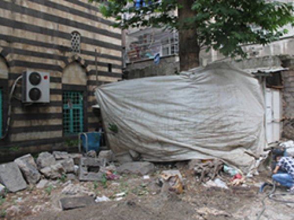 Tarihi Camii Bakımsızlığa Terk Edildi
