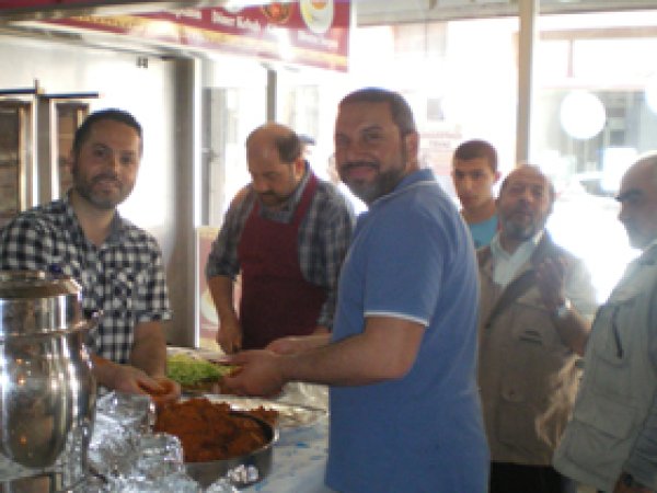 Belçika El Gazali Derneği Kermes Açtı