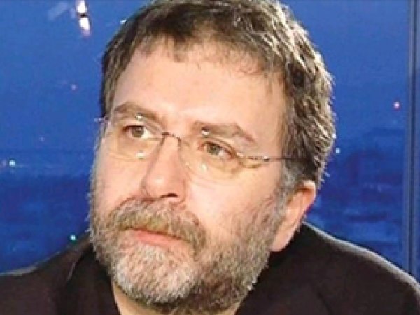 Hastaneye Kaldırılan Hürriyet Yazarı Dua İstedi