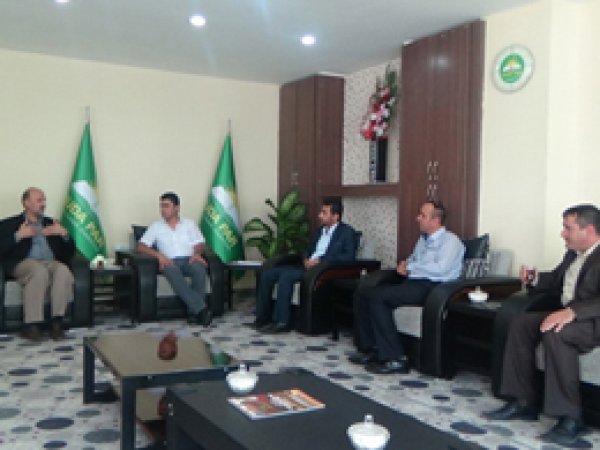 Kürdistan Gençlik Temsilcileri HÜDA PAR'I Ziyaret Etti