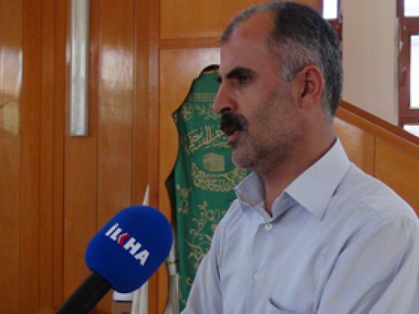 PKK/BDP'nin Hedef Gösterdiği İmama Halk Sahip Çıktı