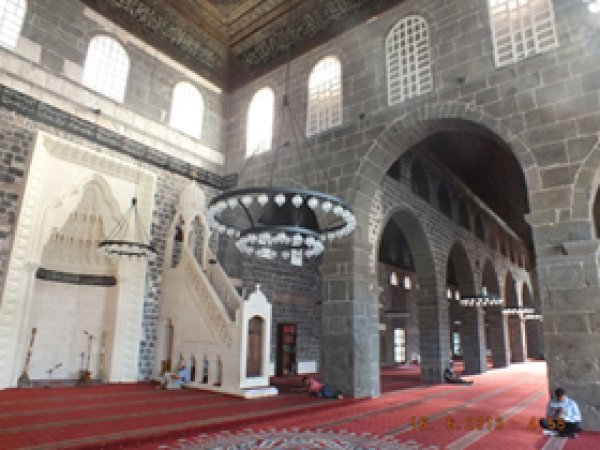İslam Aleminin 5.Harem-i Şerifi 