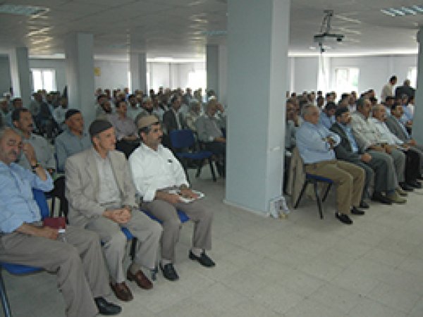 Din Görevlilerine Seminer