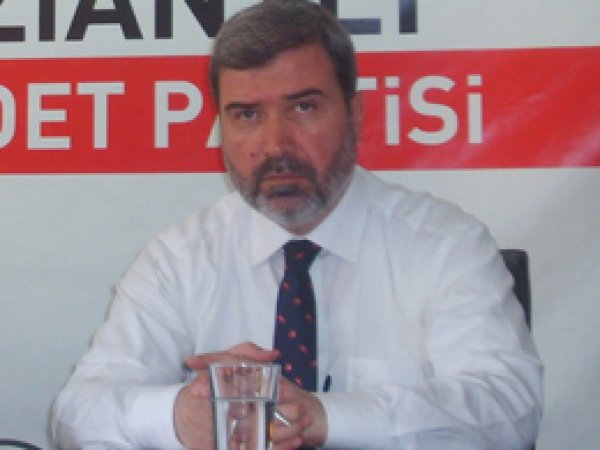 'İslam'ın Ulvi Değerleri Tekrar İnşa Edilmeli'