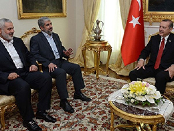Erdoğan, Heniye ve Meşal ile Görüşüyor