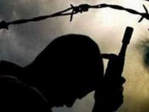 Arkadaşıyla Tartışan Asker Kendini Vurdu