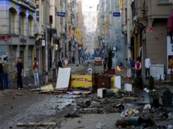 Gezi Parkı'nda Gizlenen Gerçekler ve Beklentiler