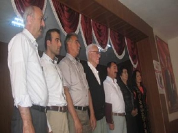 Ünlü Şairler Palu'da