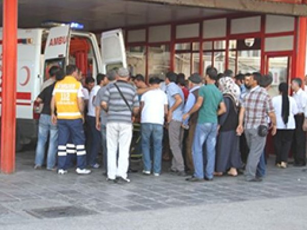 Lice'de Karakol Protestosunda Gerginlik: 2 Ölü, 4 Yaralı