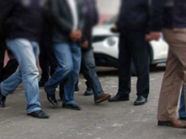 Cizre'de 13 Gözaltı