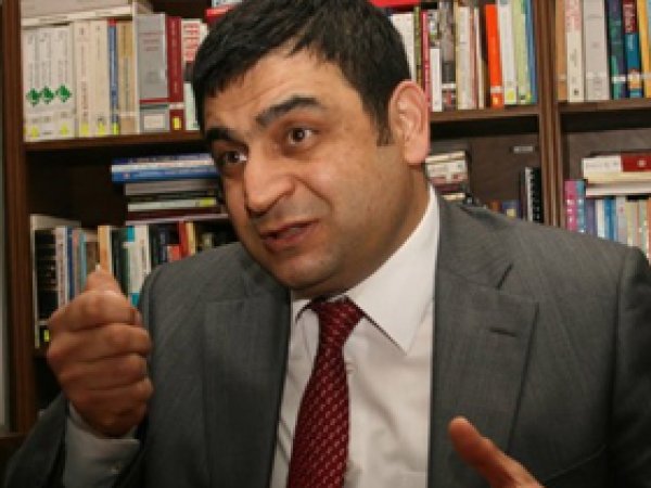 Mısır'daki Darbeye Tepki Çığ Gibi Büyüyor