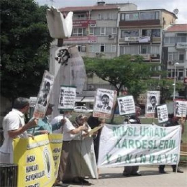 'Sisi, Mursi'ye Değil Ümmete Darbe Yapmıştır'