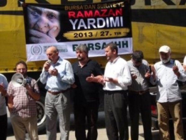 İHH Suriye'ye Yardım Gönderdi