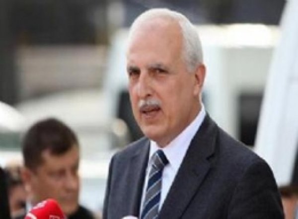 Satırlı ve Sopalı 2 Kişi Gözaltında