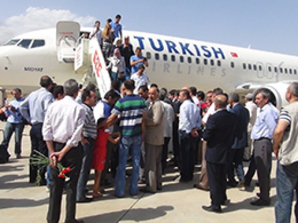 Bingöl Havaalanı'na İlk Yolcu Uçağı İndi
