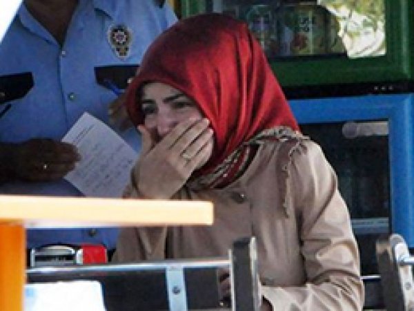Örtülü Öğretmene Saldıran Zanlı Akıl Hastanesinde