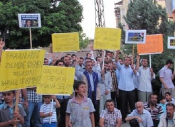 Siverek'ten Darbeye Direnen Mısır Halkına Destek