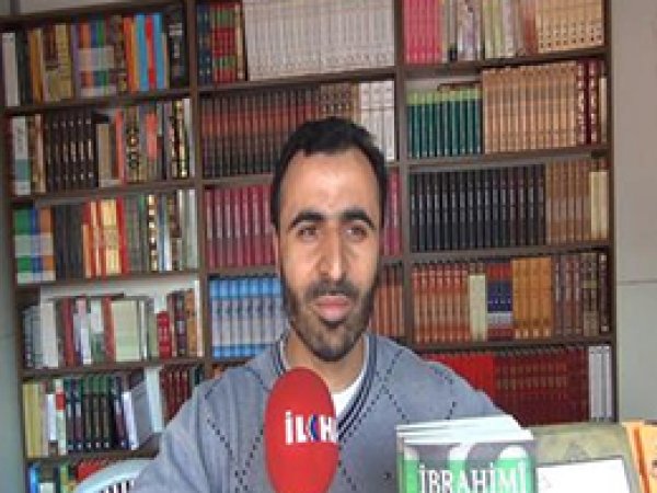 Emir Sultan'da Kitap Fuarı