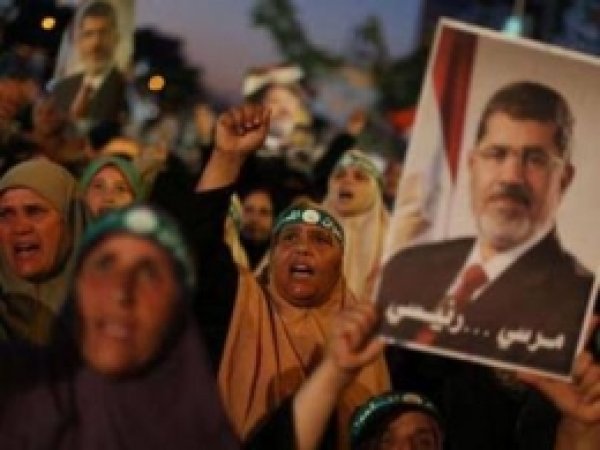 'Mursi için Mücadele Etmek Şer'i Zorunluluktur'