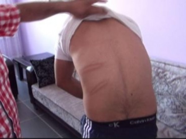 Hırsızlıkla Suçlayıp İşkence Yaptılar 
