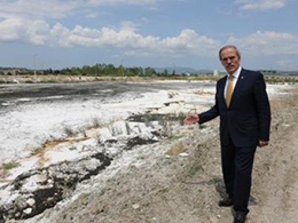 Balat, Kokudan Kurtuluyor