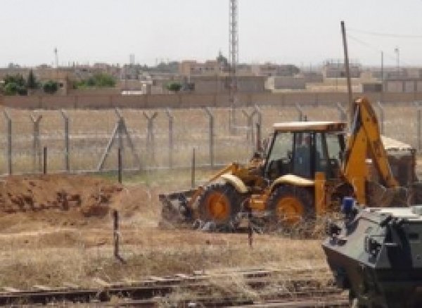 Serêkaniyê'De Şiddetli Çatışma