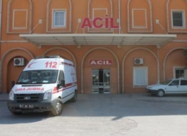 Lastiği Patlayan Araçta 2 Kişi Yaralandı