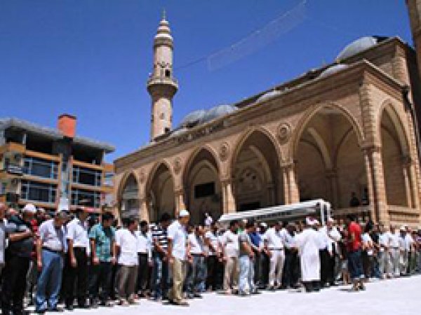Mısır'daki Katliama Mardin'den Protesto