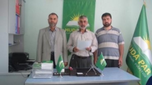 Hüda Par Ergani Ilçe Teşkilatı Darbecileri Kınadı