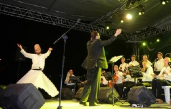 Merinos'ta İlahi Ziyafeti