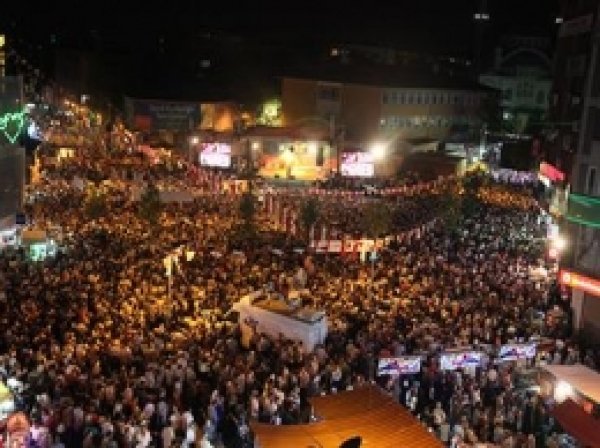 Esenler'de 10 Bin Hatim 100 Bin Dua