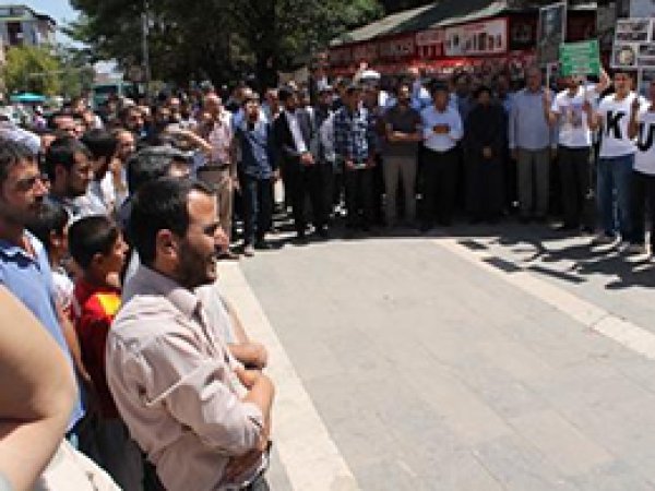 'İsrail'in Yok Olması İçin Çokça Dua Edelim'