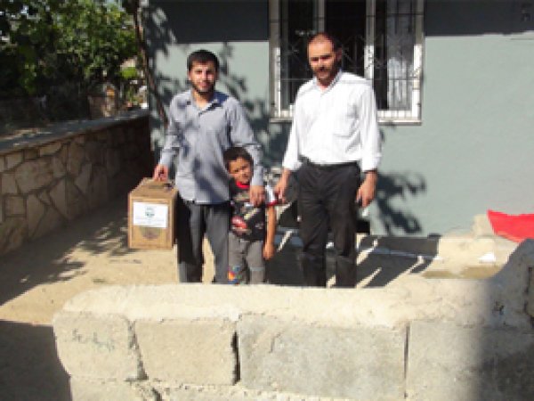 İrşad Der Bayram Öncesi Yetimleri Güldürdü