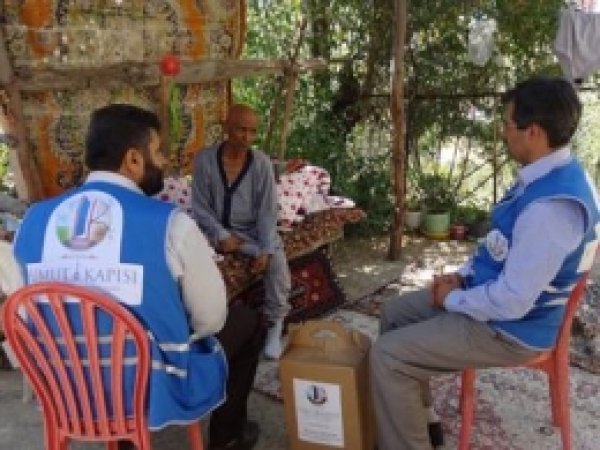 İzmir Umut Kapısından 150 Aileye Yardım