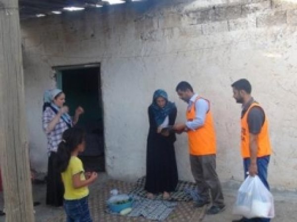 Beşiri Hizmet Der'den Fakirlere Yardım