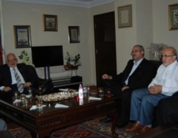 Hür Dava'dan Saadet'e Ziyaret 