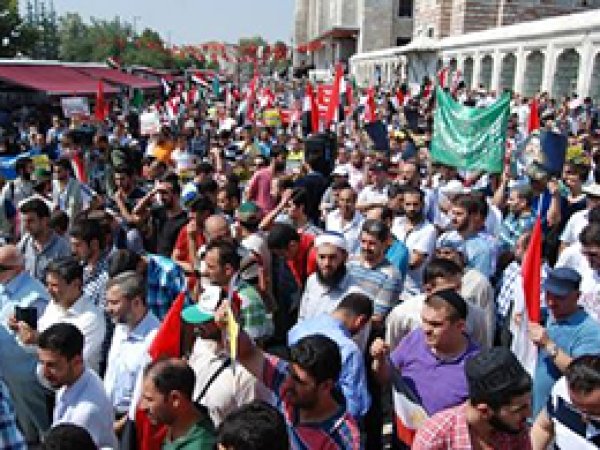 Cuntanın Katliamı İstanbul'da Lanetlendi