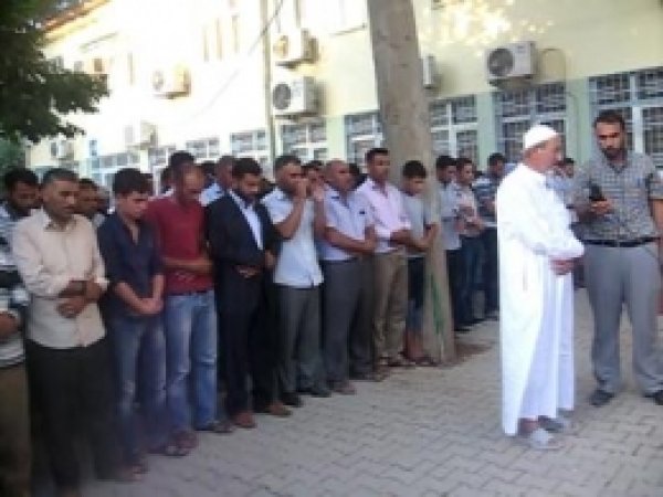 Akçakale Mısır Halkının Yanında