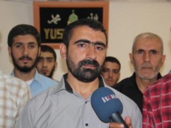Yusufi Der'den Mısır Mitingine Destek